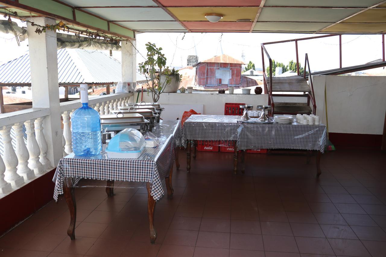 Shangani Hotel Zanzibar Buitenkant foto