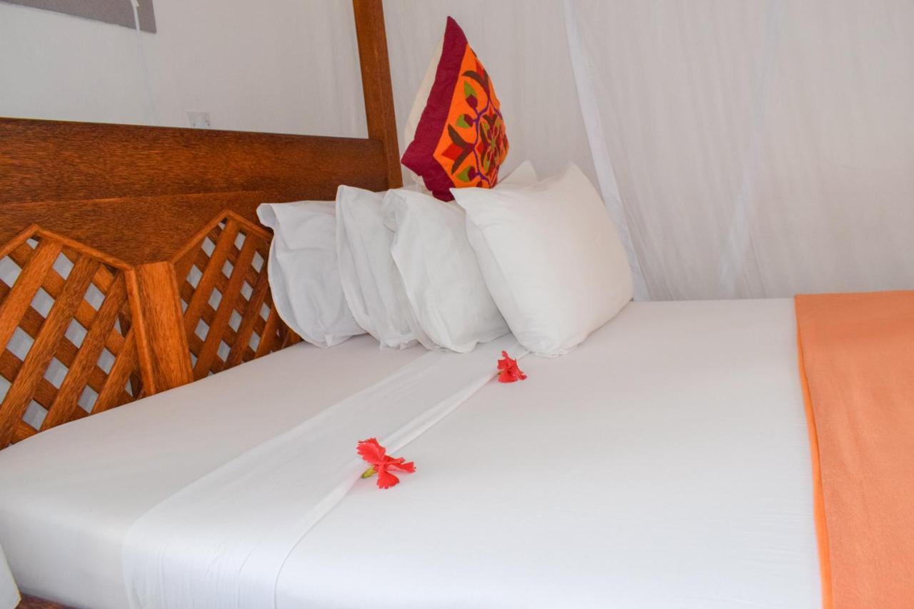 Shangani Hotel Zanzibar Buitenkant foto