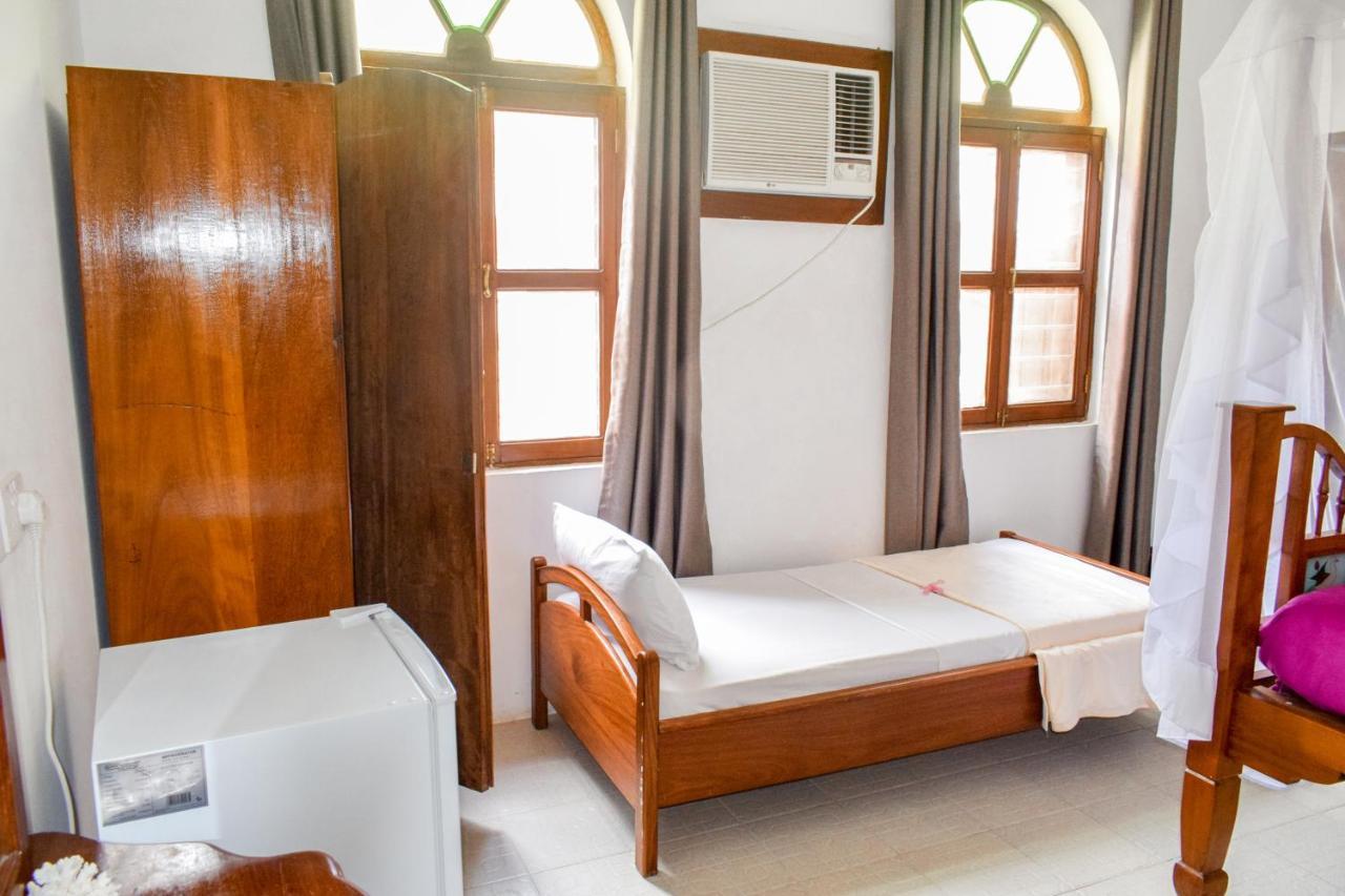 Shangani Hotel Zanzibar Buitenkant foto